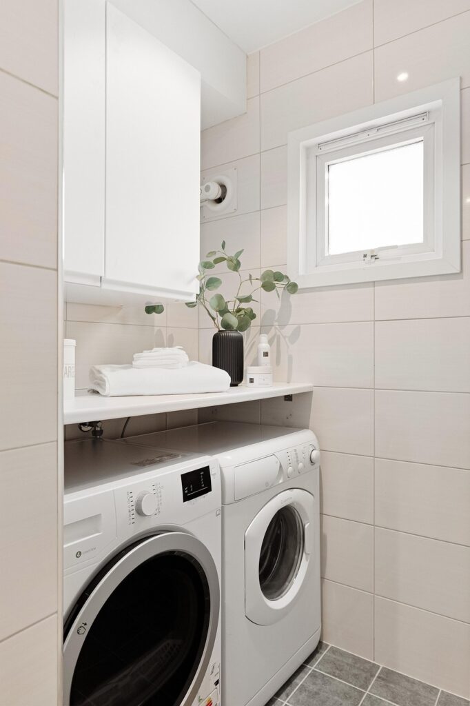 alt="Laundry service for hotels, healthcare, and residential facilities"